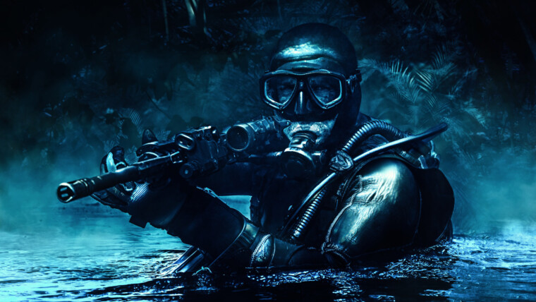Nurek bojowy płetwonurków z oddziału sił specjalnych pojawia się w dżungli w ekwipunku nurkowym. Ciemna noc, światło księżyca, operacja dywersyjna z bronią