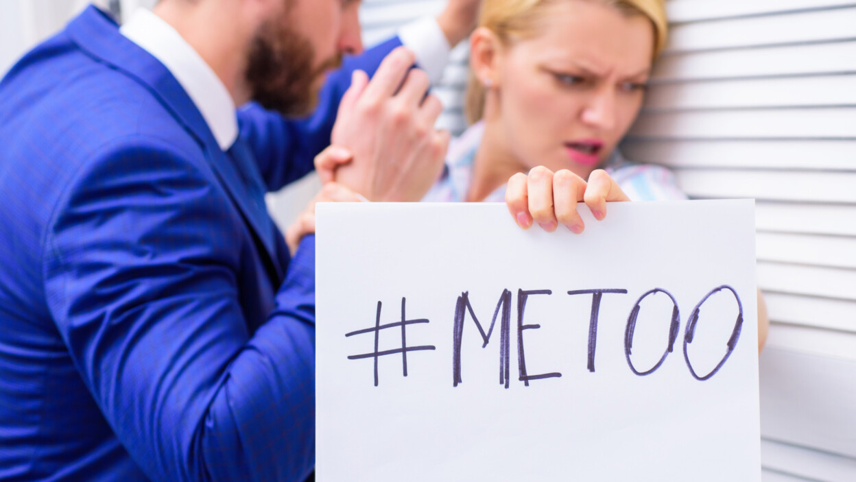 Konflikt menedżera Biznesmen Molestowanie seksualne Koleżanka Ja też ruch społeczny metoo