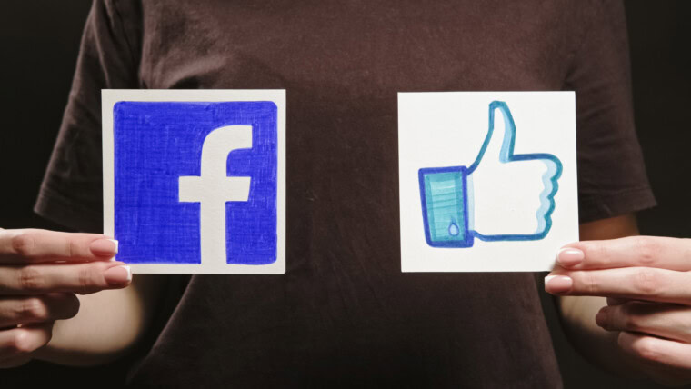 Facebook jak śledzić sieć społeczną ręce kciuk w górę