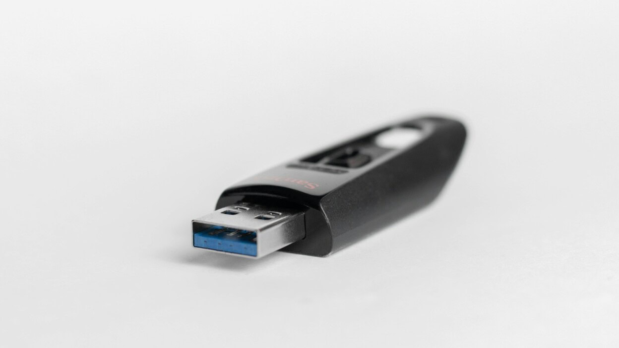 black thumb drive